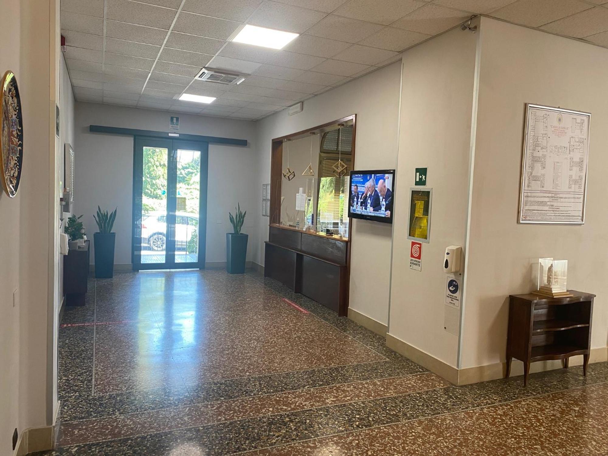 Casa La Salle - Roma Vaticano ภายนอก รูปภาพ